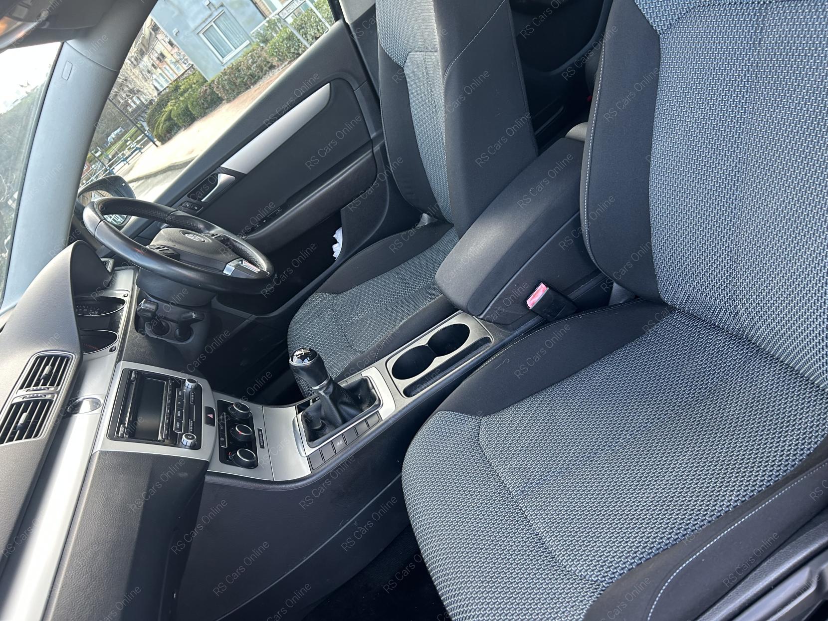 Volkswagen Passat 1.6 TDI BlueMotion Estate 5dr Diesel Manual Euro 5 (s/s) (105 ps)