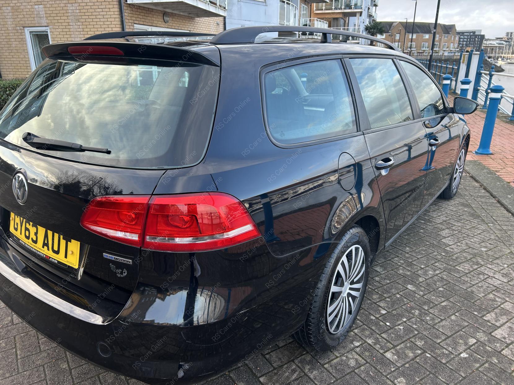 Volkswagen Passat 1.6 TDI BlueMotion Estate 5dr Diesel Manual Euro 5 (s/s) (105 ps)