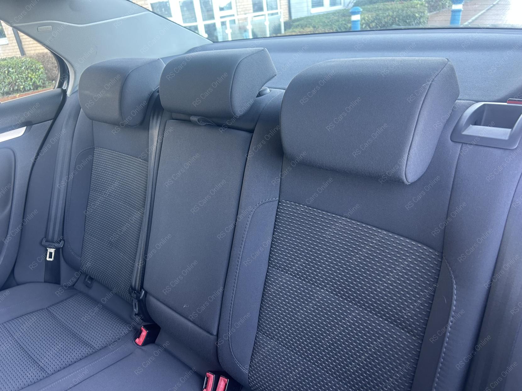 Volkswagen Jetta 2.0 TDI GPF Sport Saloon 4dr Diesel Manual Euro 4 (140 ps)