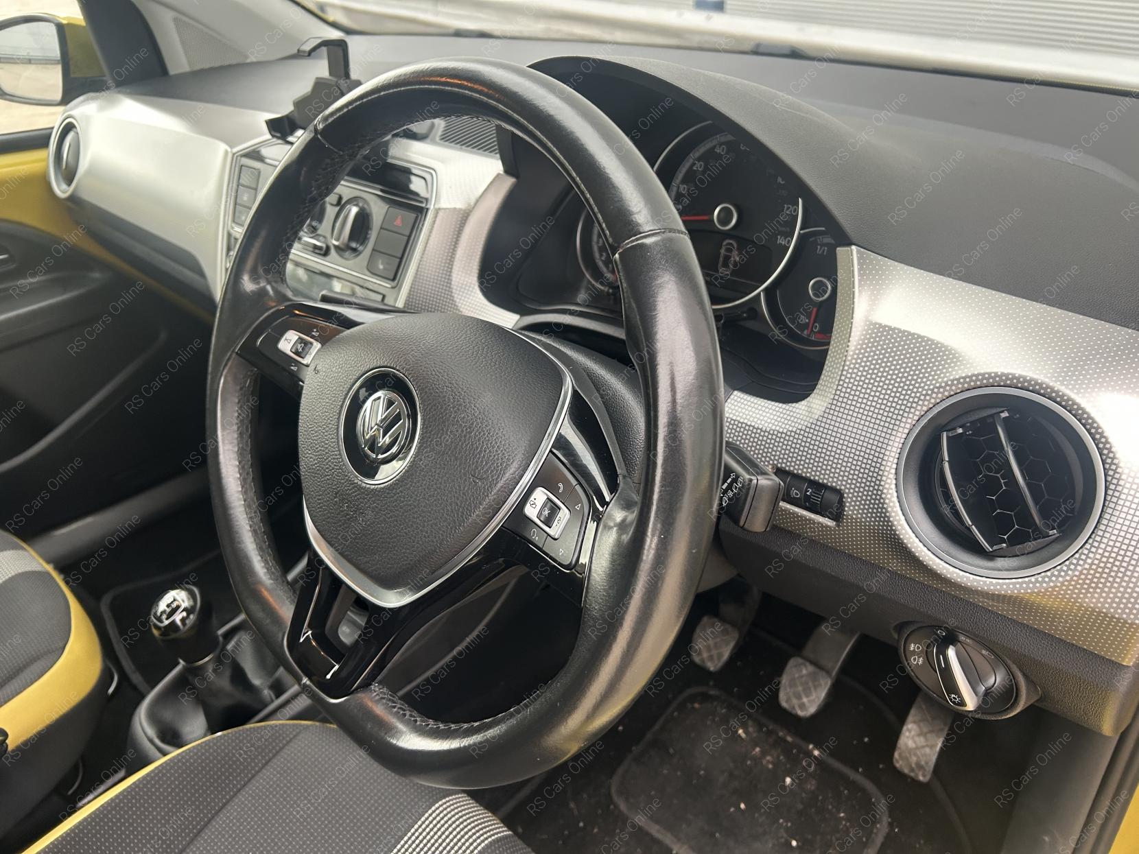 Volkswagen up! 1.0 High up! Hatchback 3dr Petrol Manual Euro 6 (75 ps)