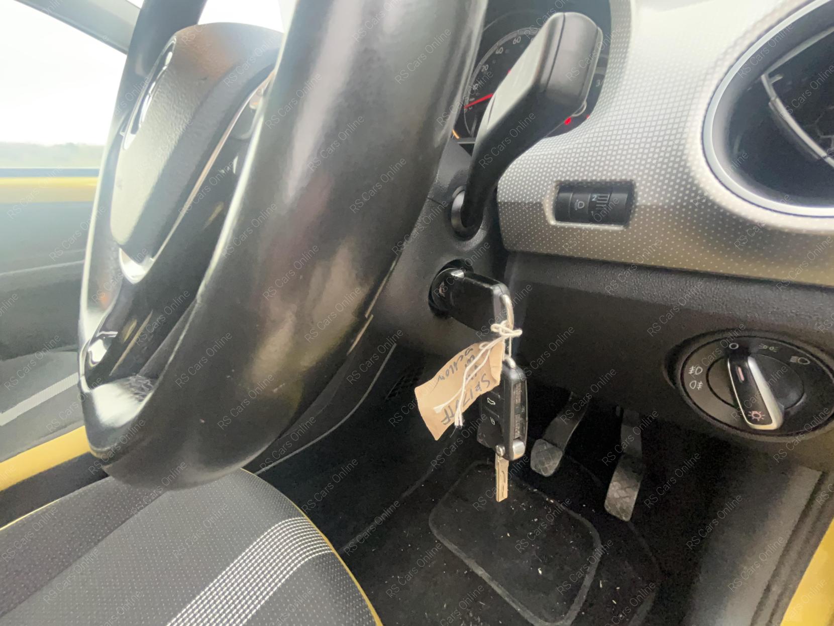 Volkswagen up! 1.0 High up! Hatchback 3dr Petrol Manual Euro 6 (75 ps)