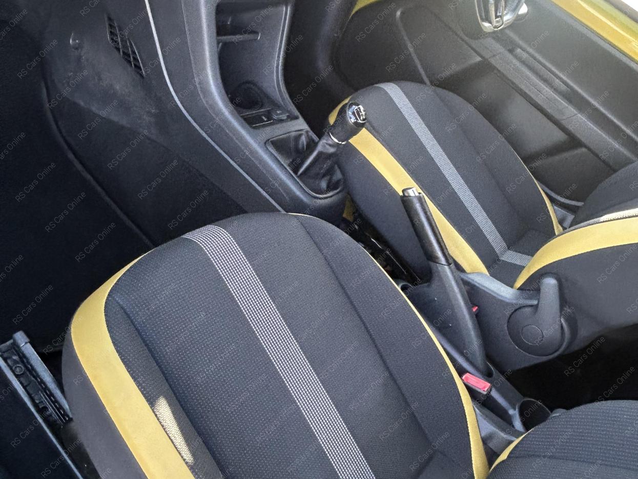 Volkswagen up! 1.0 High up! Hatchback 3dr Petrol Manual Euro 6 (75 ps)