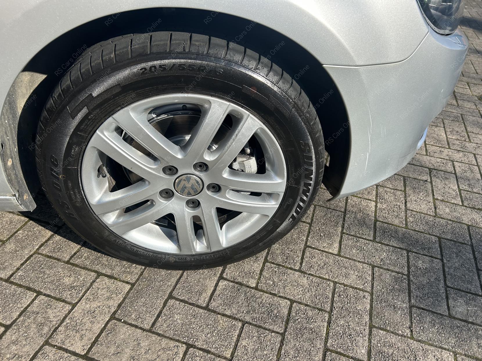 Volkswagen Golf 1.4 Twist Hatchback 5dr Petrol Manual Euro 5 (80 ps)