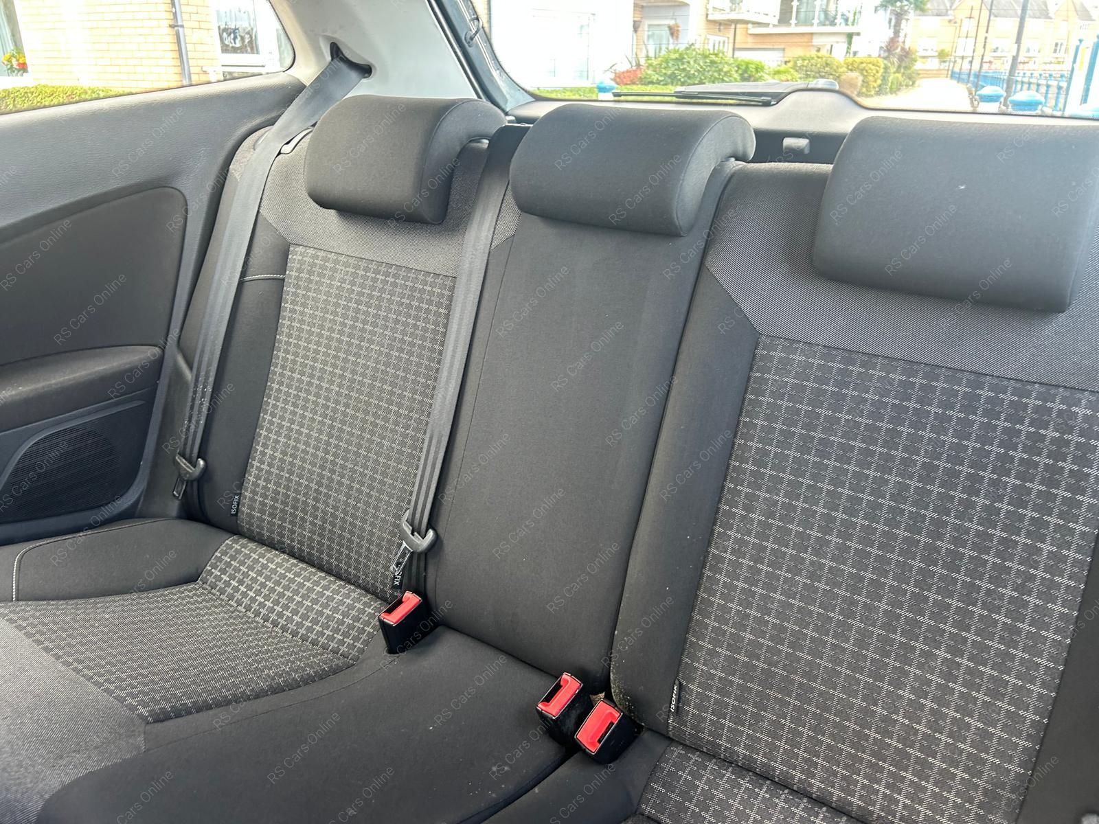 Volkswagen Polo 1.0 BlueMotion Tech SE Hatchback 3dr Petrol Manual Euro 6 (s/s) (75 ps)