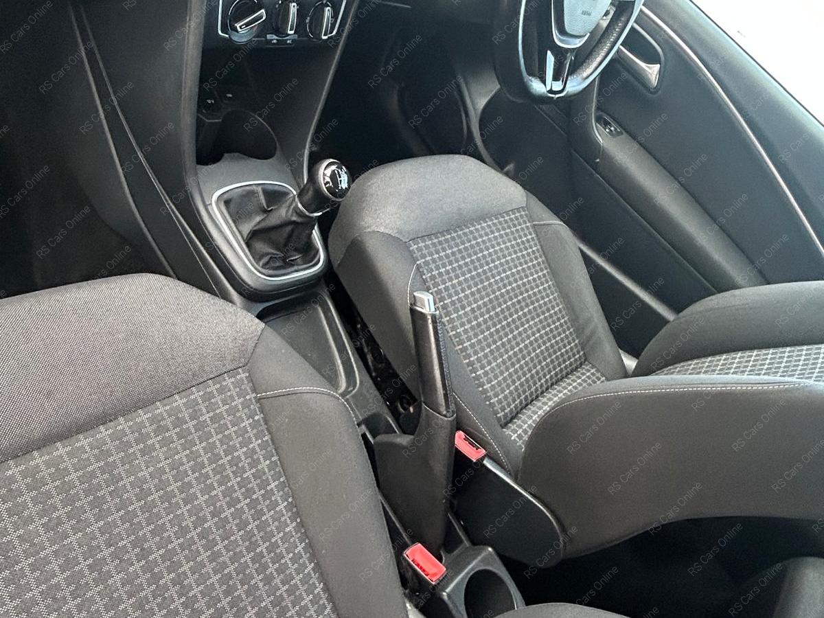 Volkswagen Polo 1.0 BlueMotion Tech SE Hatchback 3dr Petrol Manual Euro 6 (s/s) (75 ps)