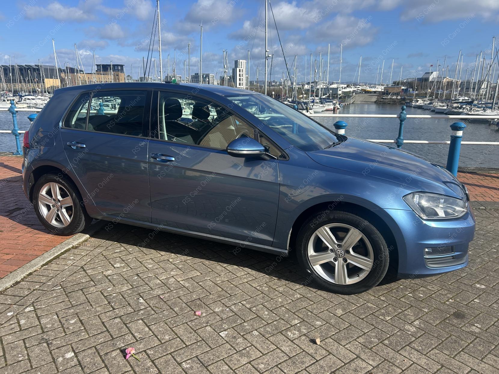 Volkswagen Golf 1.6 TDI BlueMotion Tech Match Hatchback 5dr Diesel DSG Euro 5 (s/s) (105 ps)