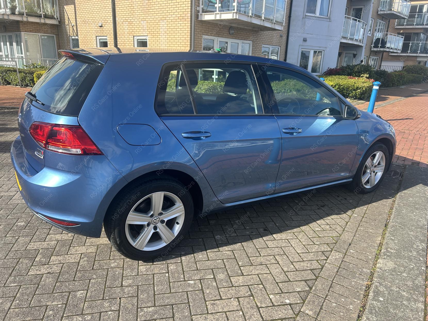 Volkswagen Golf 1.6 TDI BlueMotion Tech Match Hatchback 5dr Diesel DSG Euro 5 (s/s) (105 ps)