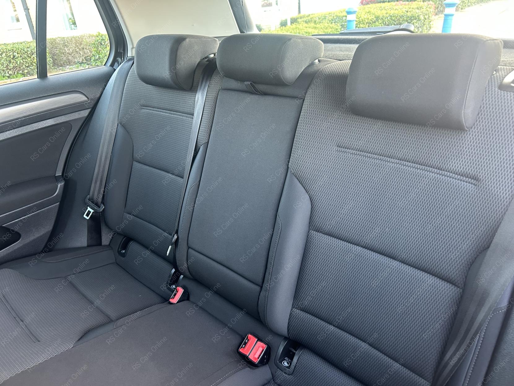 Volkswagen Golf 1.4 TSI BlueMotion Tech SE Nav Hatchback 5dr Petrol Manual Euro 6 (s/s) (125 ps)