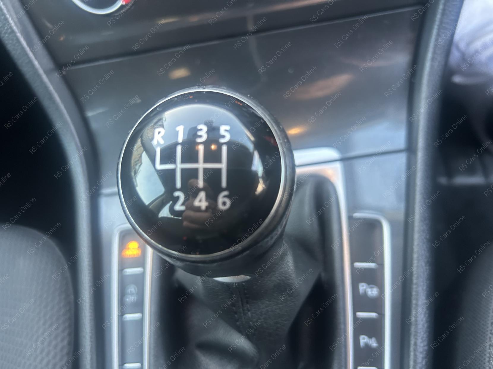 Volkswagen Golf 1.4 TSI BlueMotion Tech SE Nav Hatchback 5dr Petrol Manual Euro 6 (s/s) (125 ps)