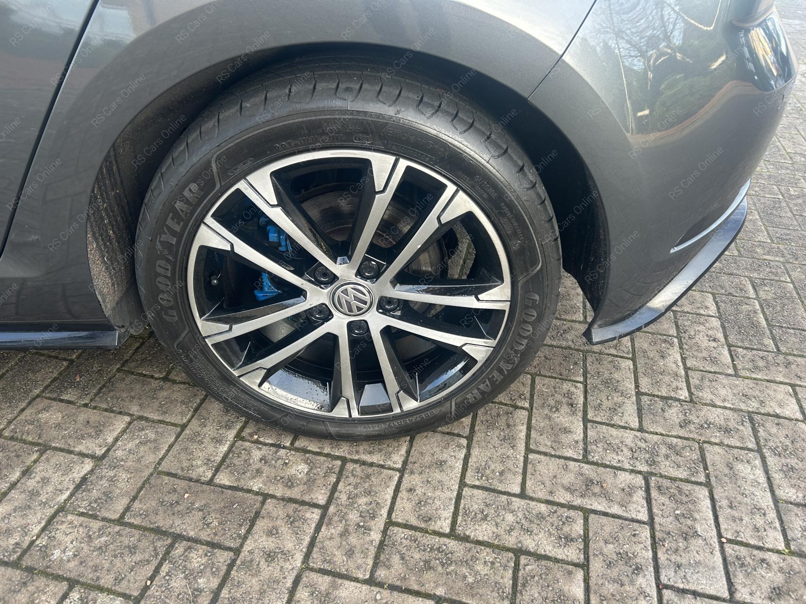 Volkswagen Golf 1.5 TSI EVO R-Line Hatchback 5dr Petrol Manual Euro 6 (s/s) (150 ps)