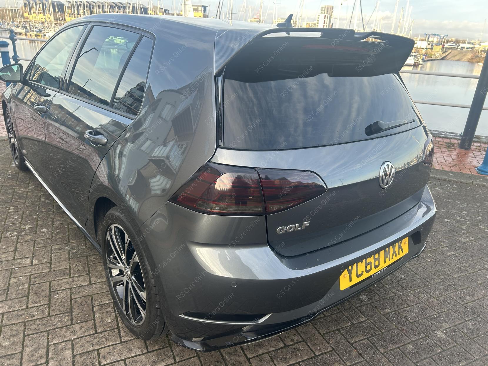 Volkswagen Golf 1.5 TSI EVO R-Line Hatchback 5dr Petrol Manual Euro 6 (s/s) (150 ps)